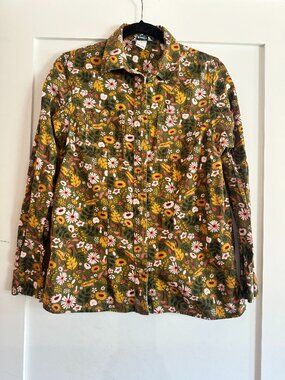 Duluth Trading Shirt Womens Small Green Floral Mushroom Nature Earthy Hiking